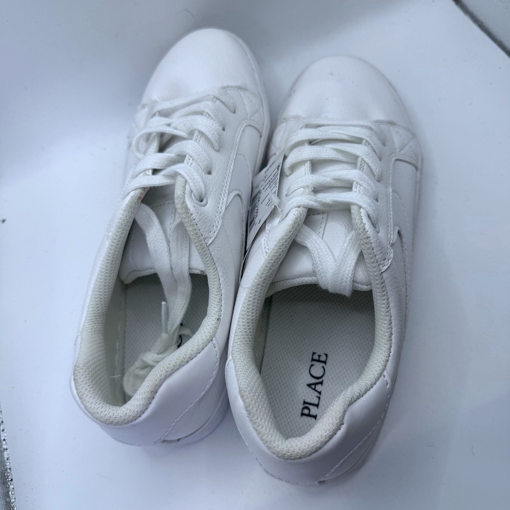 The Children's Place Sneakers White Casual Everyday Shoes Size 6 - Picture 14 of 16